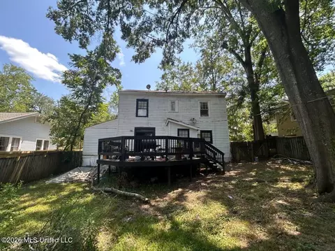 818 Fairview St, Jackson, MS 39202 photo 2