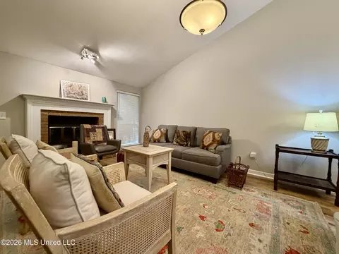 Living - 59 Shore Dr, Clinton, MS 39056 photo 4 of 5