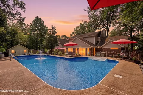 Exterior - 4860 Maple Hill Dr, Nesbit, MS 38651 photo 11 of 14