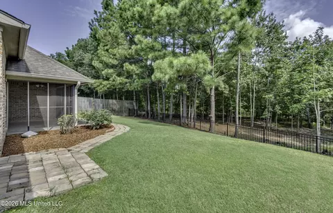 Exterior - 511 Willow Valley Cir, Brandon, MS 39047 photo 12 of 13