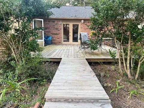Exterior - 511 Camelia Trl, Brandon, MS 39047 photo 5 of 5
