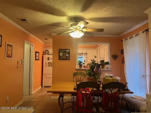 Dining - 511 Camelia Trl, Brandon, MS 39047 photo 1 of 2