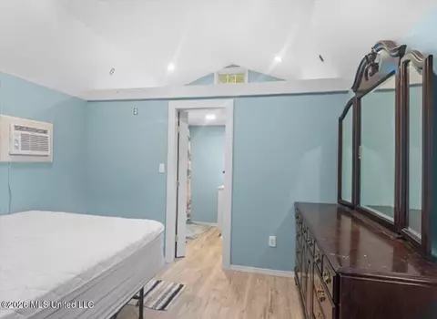 Bedroom - 3224 Old Jackson Rd, Forest, MS 39074 photo 2 of 2