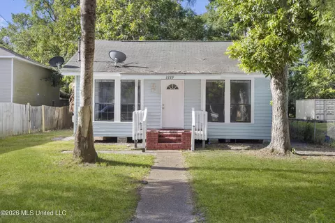 2229 30th St, Gulfport, MS 39501