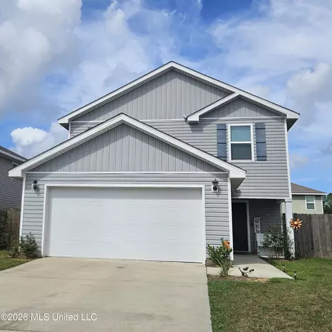 2205 Magazine St, Ocean Springs, MS 39564