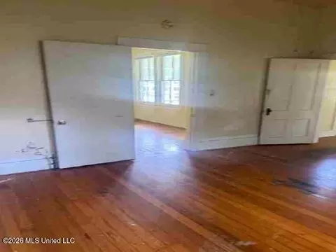 504 S 5th St, Mccomb, MS 39648 photo 4