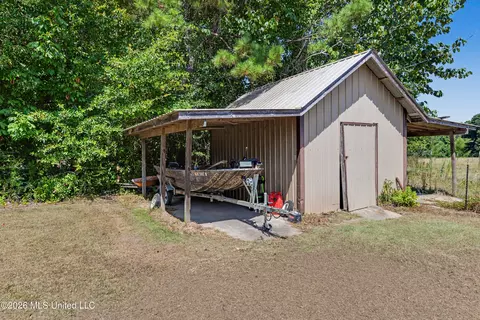 Exterior - 126 Poor Man Rd, Lucedale, MS 39452 photo 4 of 4