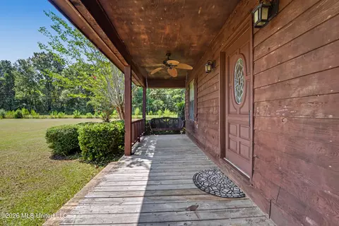 Exterior - 126 Poor Man Rd, Lucedale, MS 39452 photo 3 of 4