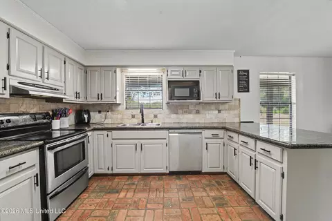 Kitchen - 126 Poor Man Rd, Lucedale, MS 39452 photo 2 of 3