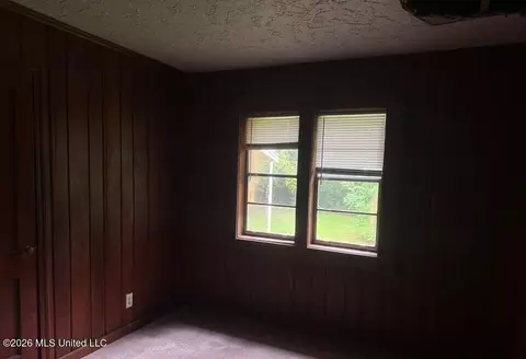 Bedroom - 2747 Emerald Dr, Jackson, MS 39212 photo 4 of 4