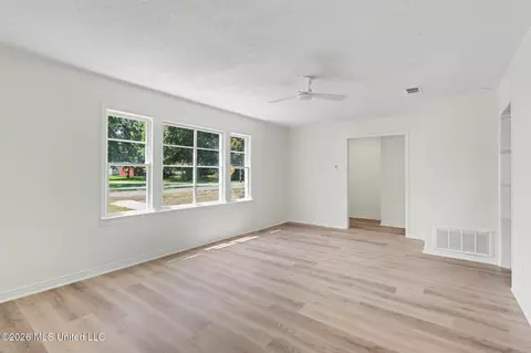 Living - 3513 Hemlock Ave, Moss Point, MS 39563 photo 1 of 2