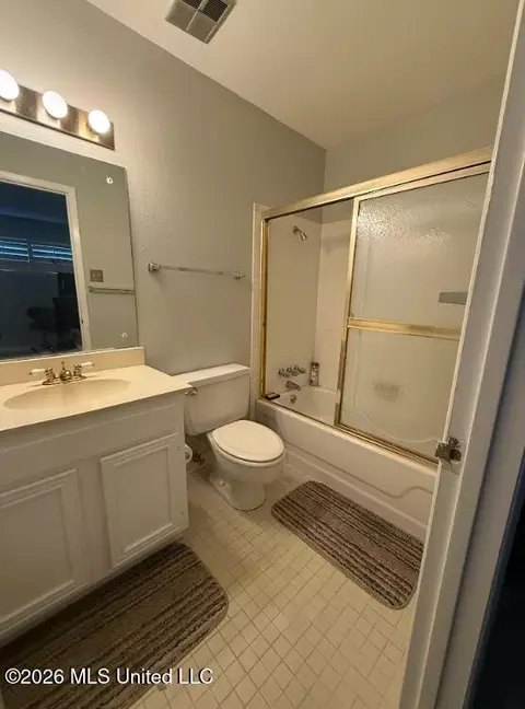 Bath - 5125 Old Canton Rd #202, Jackson, MS 39211 photo 5 of 5