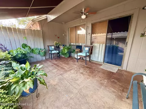 Exterior - 5125 Old Canton Rd #202, Jackson, MS 39211 photo 2 of 2