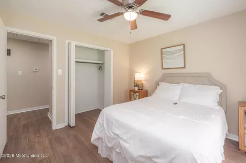 Bedroom - 3405 Forest Hill Rd, Jackson, MS 39212 photo 2 of 6