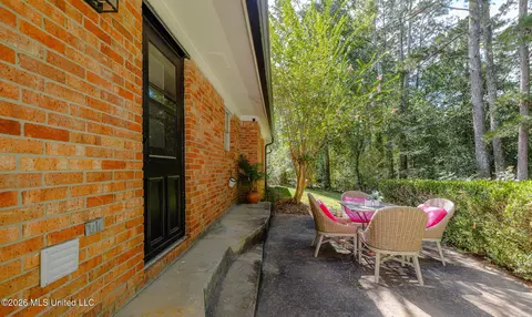 Exterior - 3405 Forest Hill Rd, Jackson, MS 39212 photo 4 of 7