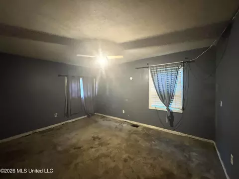 Bedroom - 3165 Oak Forest Dr, Jackson, MS 39212 photo 3 of 3