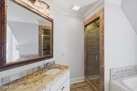 Bath - 104 Chantry Ln, Madison, MS 39110 photo 7 of 8