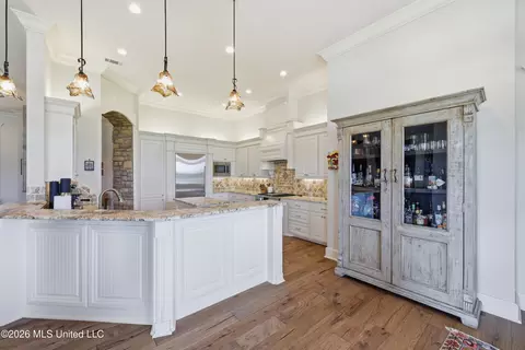 Kitchen - 104 Chantry Ln, Madison, MS 39110 photo 3 of 6