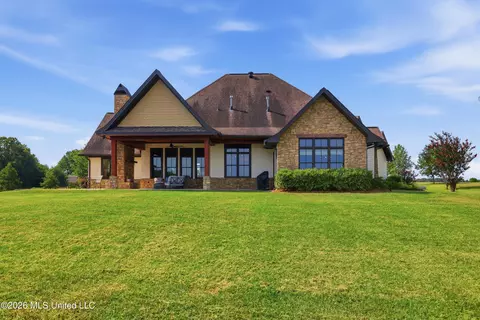 Exterior - 104 Chantry Ln, Madison, MS 39110 photo 9 of 10