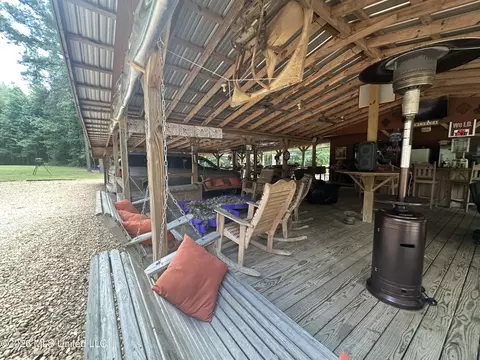 7 Jordan Rd, Natchez, MS 39120 photo 3