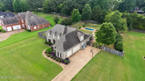 View/Area - 6459 Carson Dr, Olive Branch, MS 38654 photo 2 of 6