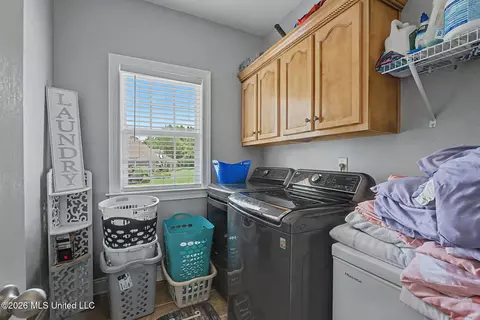 Other - 6459 Carson Dr, Olive Branch, MS 38654 photo 5 of 11