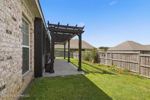 Exterior - 137 Hampton Rdg, Madison, MS 39110 photo 6 of 8