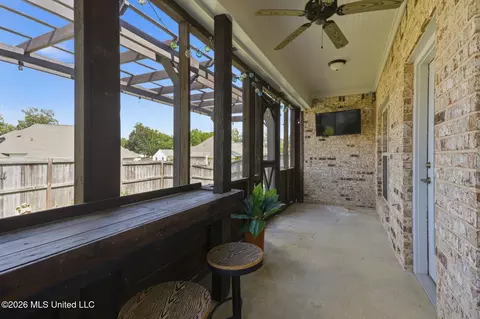 Exterior - 137 Hampton Rdg, Madison, MS 39110 photo 4 of 8