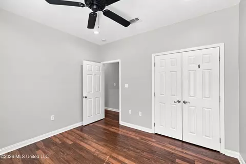 Bedroom - 102 Spring Valley Dr, Brandon, MS 39047 photo 1 of 2