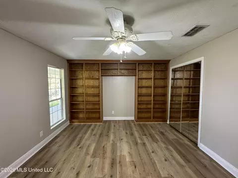 Living - 68 Dummy Line Rd, Jayess, MS 39641 photo 5 of 5