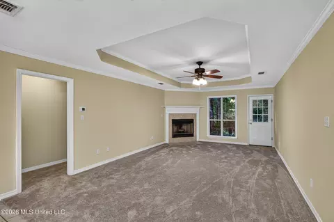 Living - 958 Pono Pl, Diamondhead, MS 39525 photo 1 of 3