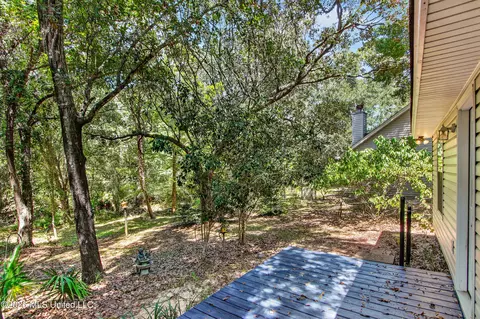 Exterior - 958 Pono Pl, Diamondhead, MS 39525 photo 6 of 7