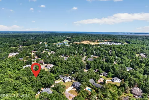View/Area - 958 Pono Pl, Diamondhead, MS 39525 photo 3 of 5