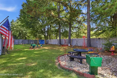 Exterior - 305 Mockingbird Ln, Madison, MS 39110 photo 10 of 10