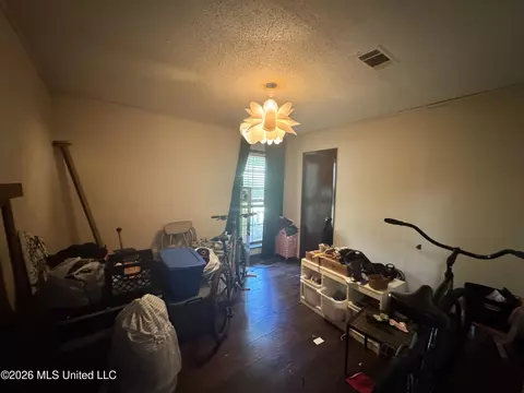 Bedroom - 3918 Forest Lake Dr, Jackson, MS 39212 photo 2 of 3