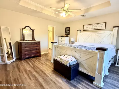 Bedroom - 712 Trip Dr, Brandon, MS 39042 photo 6 of 6
