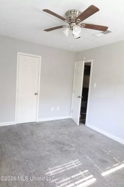 Bedroom - 67 Willowbrook Ln, Brandon, MS 39042 photo 2 of 3