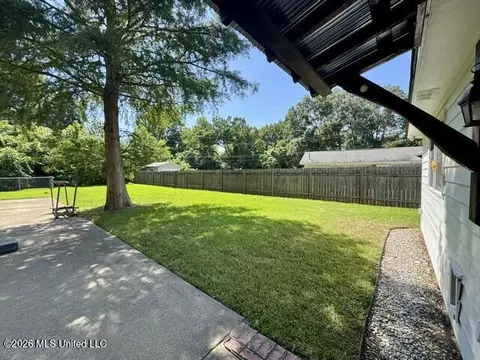 Exterior - 6 Turtle Ln, Natchez, MS 39120 photo 6 of 8