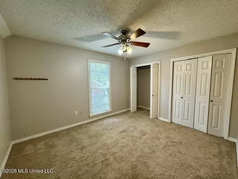 Bedroom - 6 Turtle Ln, Natchez, MS 39120 photo 4 of 6