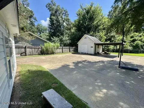 Exterior - 6 Turtle Ln, Natchez, MS 39120 photo 7 of 8