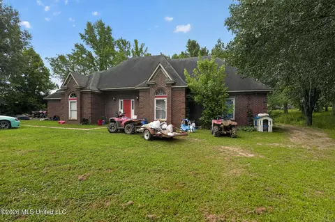 7187 Austin Rd, Lake Cormorant, MS 38641