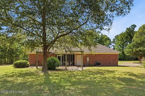 Exterior - 2265 Jack Johnson Rd, Terry, MS 39170 photo 6 of 8