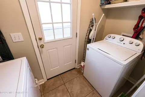 Other - 486 Mockingbird Cir, Brandon, MS 39047 photo 4 of 8