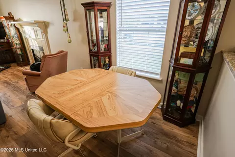 Dining - 486 Mockingbird Cir, Brandon, MS 39047 photo 1 of 1