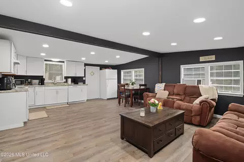Other - 8 Woods Rd, Wiggins, MS 39577 photo 3 of 5