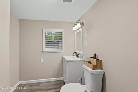 Bath - 8 Woods Rd, Wiggins, MS 39577 photo 4 of 4
