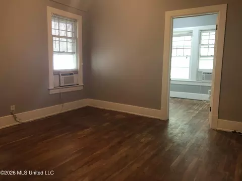 1319 Hazel St, Jackson, MS 39202 photo 4