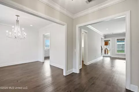 Entry Way - 112 Honours Dr, Madison, MS 39110 photo 2 of 7