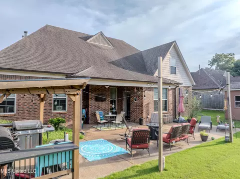 Exterior - 1668 Farindale Cv, Nesbit, MS 38651 photo 7 of 8