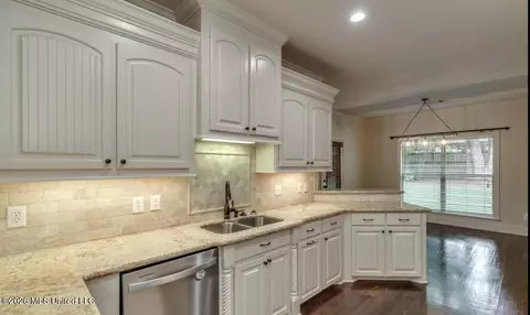 Kitchen - 106 Owen St, Madison, MS 39110 photo 1 of 1